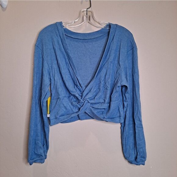 ELEVEN  Women's Razzle Dazzle Tennis Pullover Cornflower Blue NWT Extra Small - Picture 7 of 13
